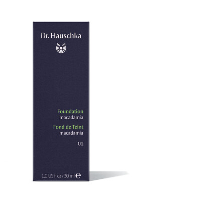 Dr. Hauschka Foundation 30ml 01 macadamia